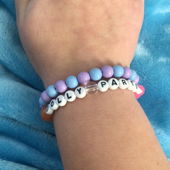 Dolly Parton famous country singer bracelets with a jolly rancher - Picture 2 of 4